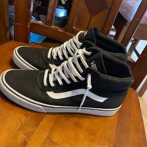 Women’s high top vans